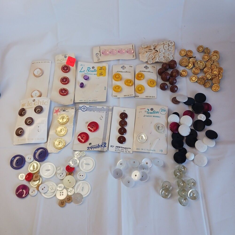 Vintage Buttons Mixed Lot New & Used Mother of Pearl Metal Leather Plastic